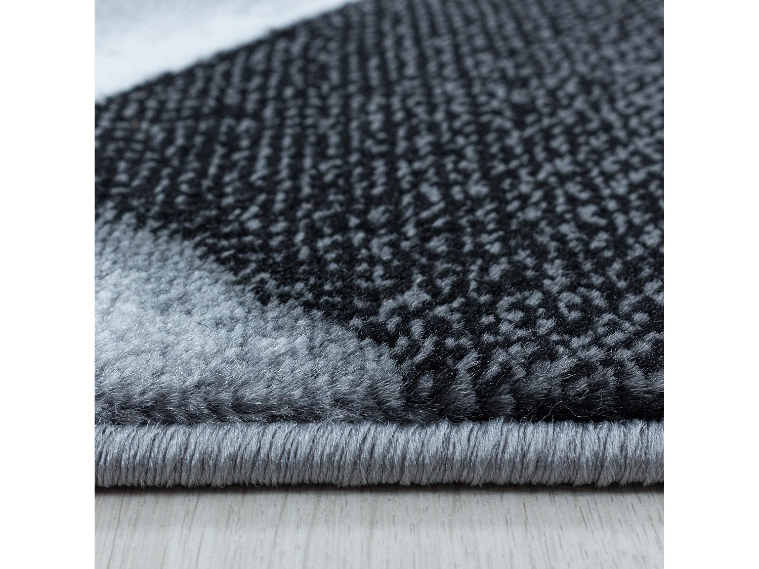 REFLET - Tapis à motifs géométrique - Noir 240 x 340 cm