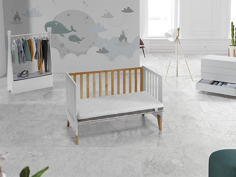 Matelas bebe mousse a memoire 60X120X11 CM THEO, respirant et dehoussable. Fermete ideale