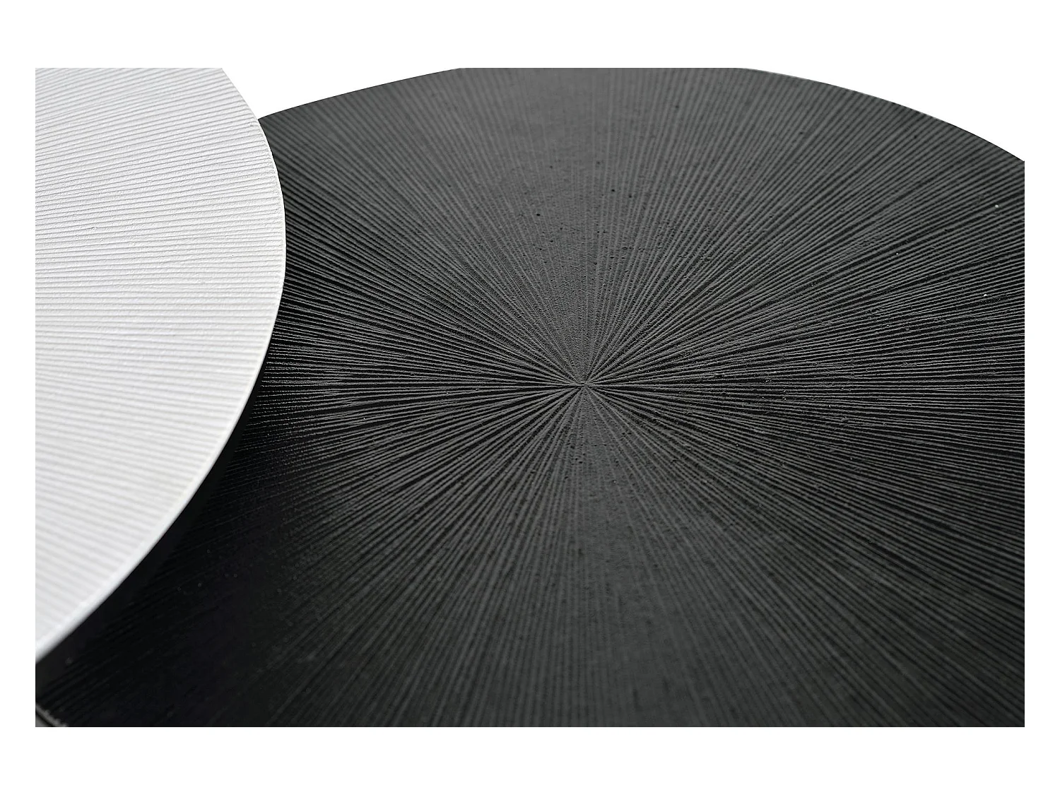 Lot de 2 tables basses avec structure et plateaux en métal