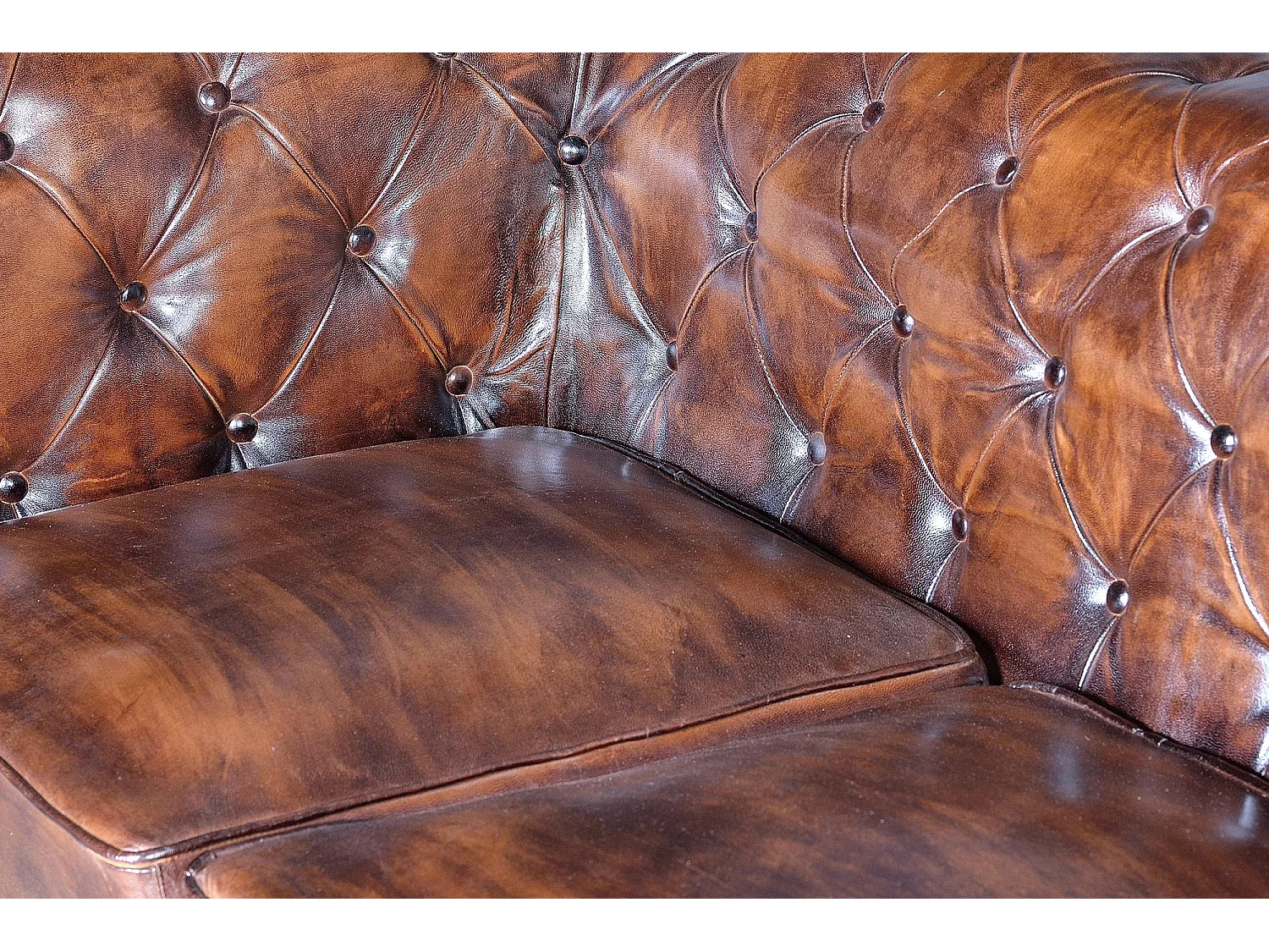 Sofa chester en piel natural