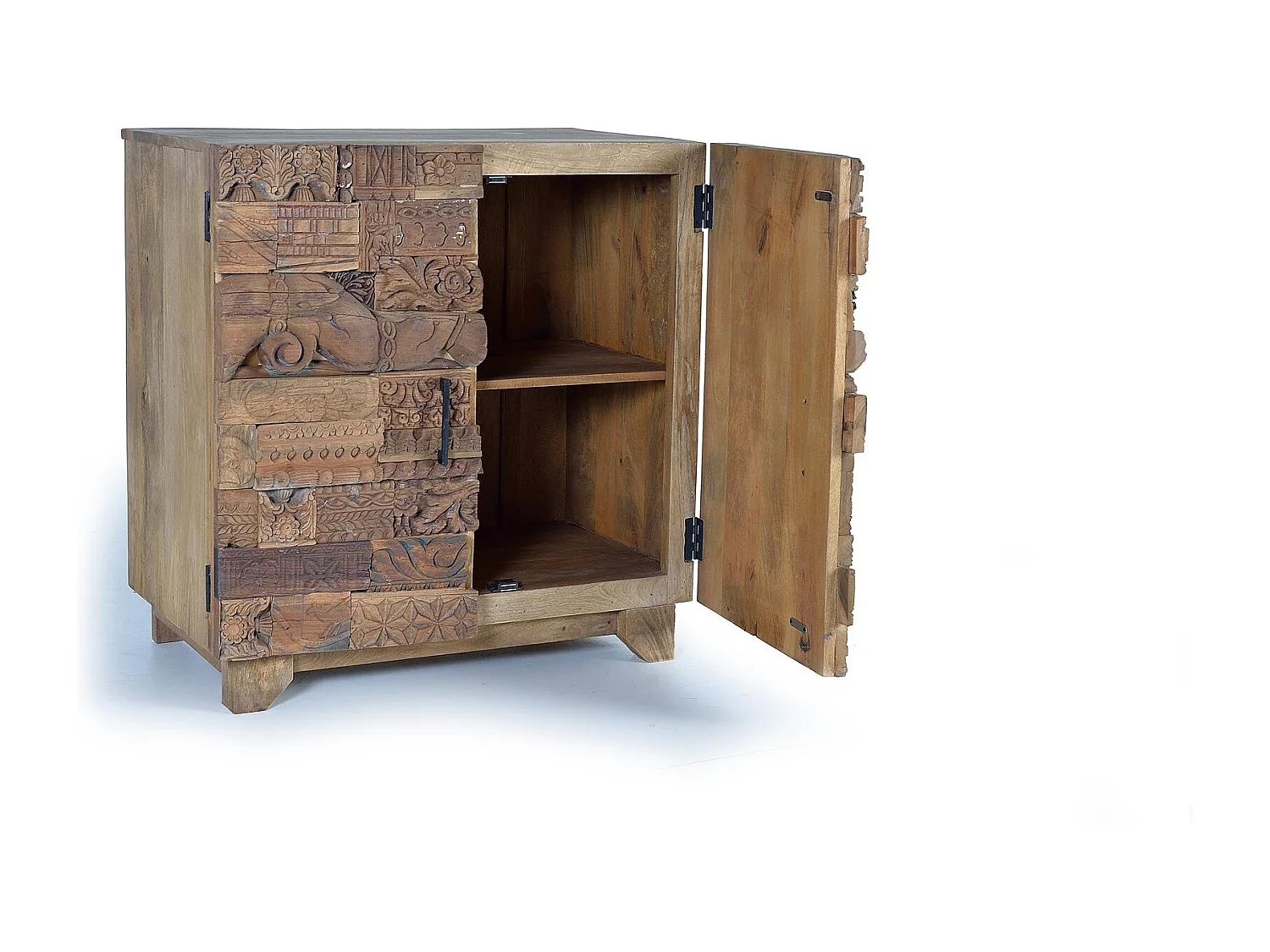 Sideboard aus recyceltem Mangoholz