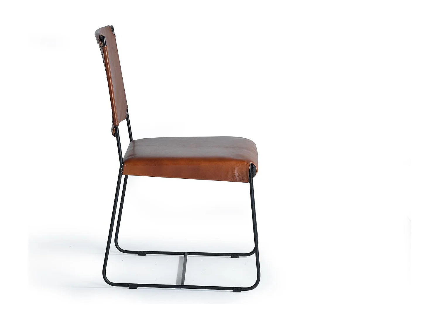 Lot de 2 chaises en cuir marron et métal