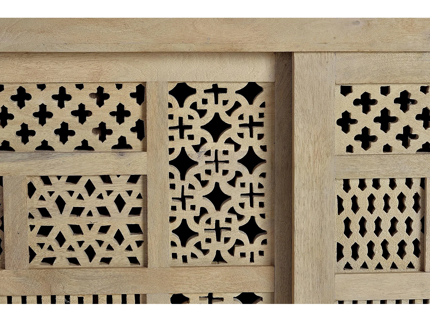 Buffet en bois de manguier sculpté, style bohème - 95 x 190 x 40