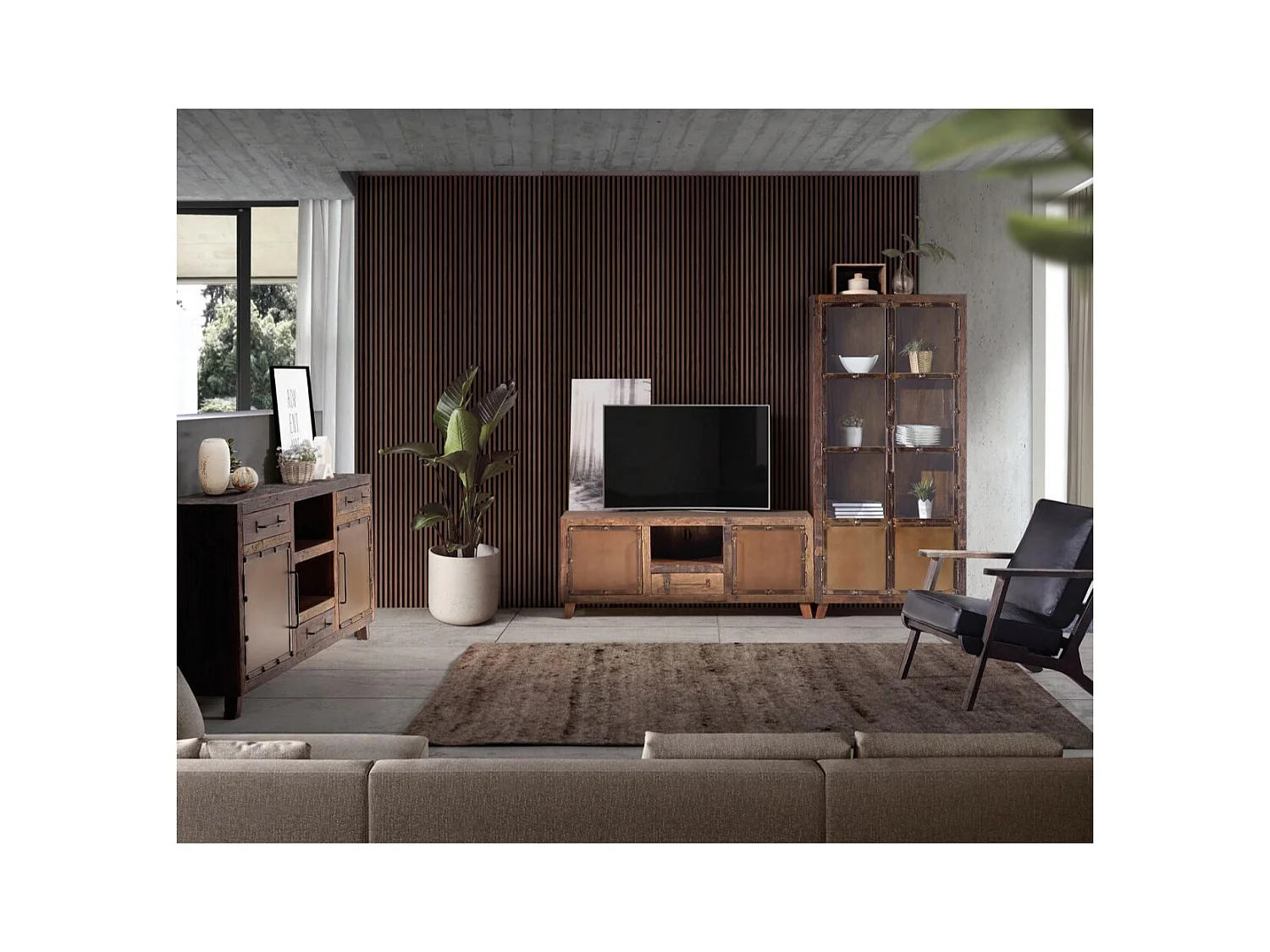 Buffet en bois récupéré et métal