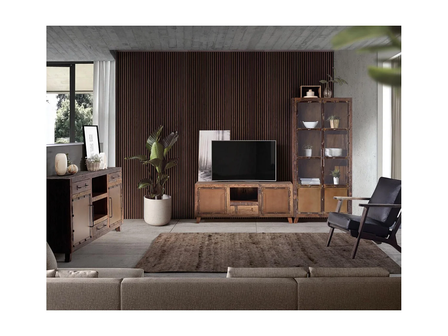 Buffet en bois récupéré et métal