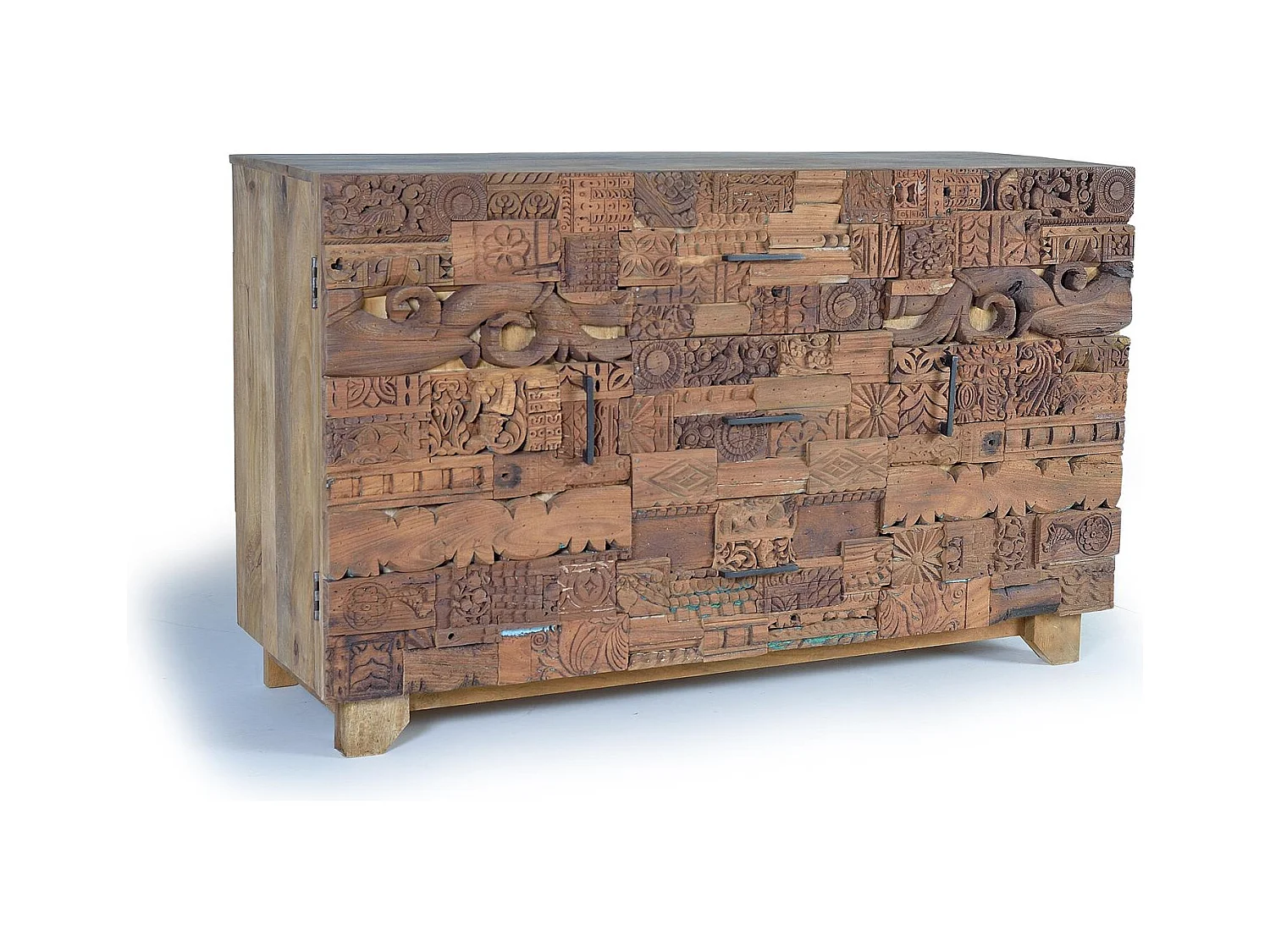 Sideboard aus recyceltem Mangoholz