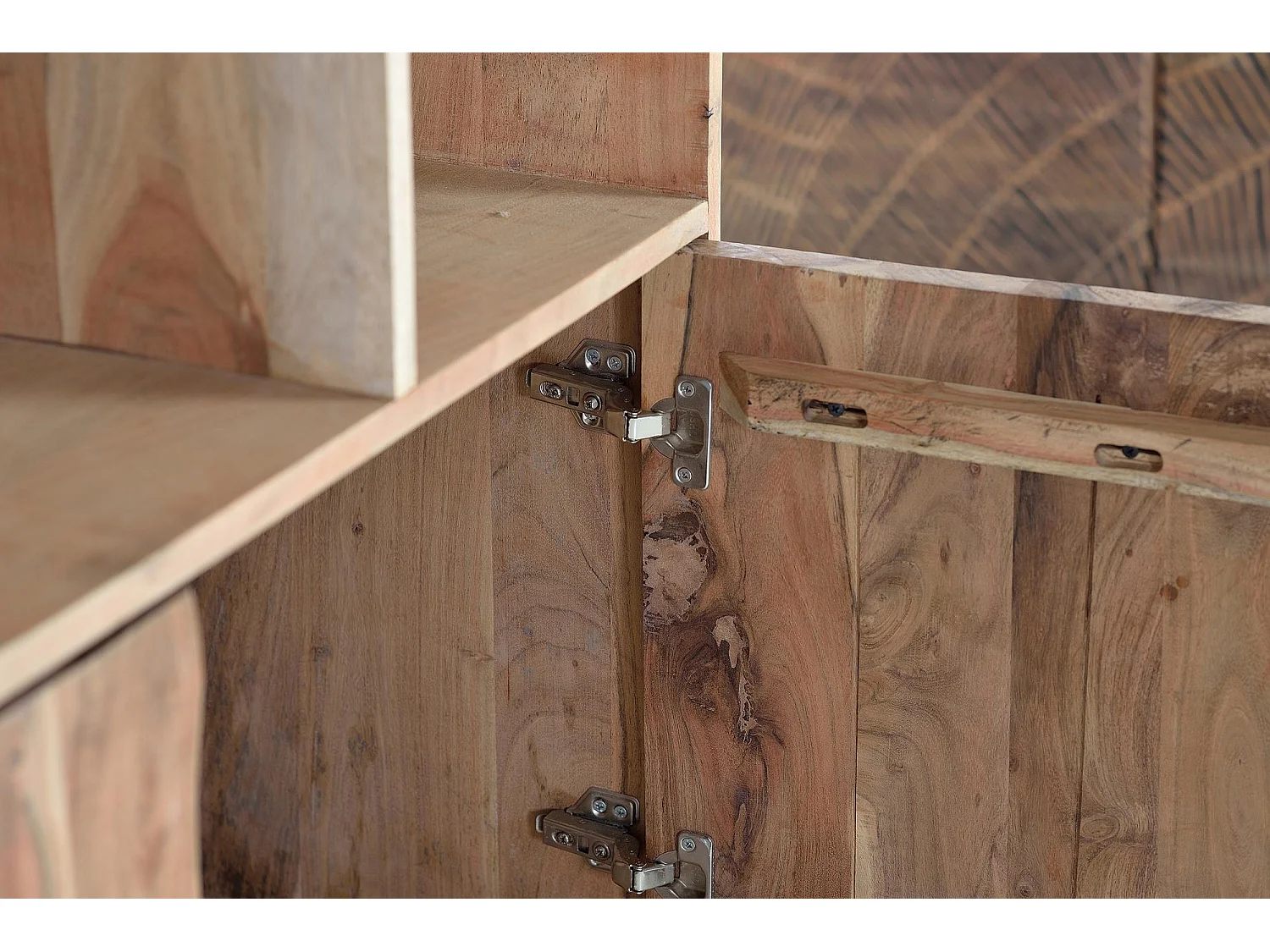 Étagère en bois d'acacia et pieds en métal couleur naturelle