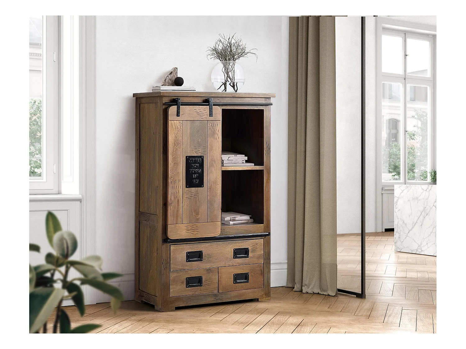 Armoire en bois manguier et métal