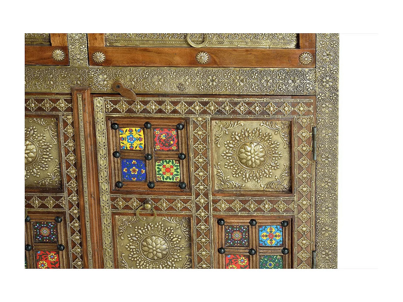 Kommode aus Akazienholz, Keramik und Bronze