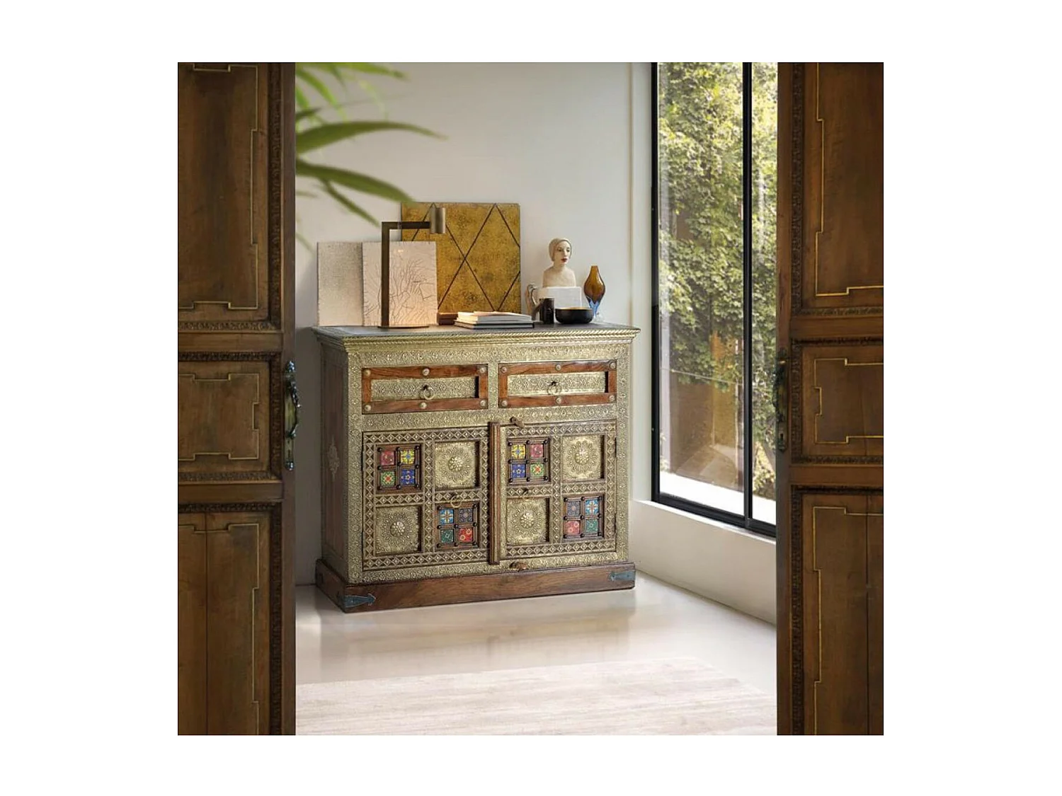 Kommode aus Akazienholz, Keramik und Bronze