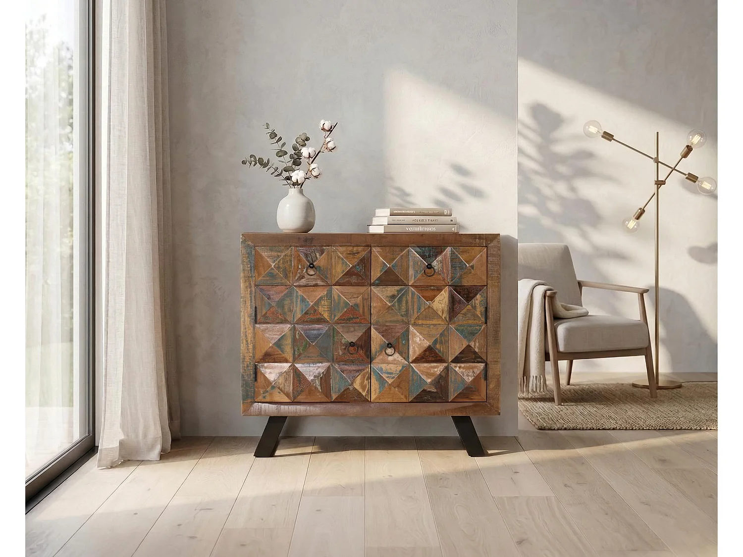 Konsole aus recyceltem Holz