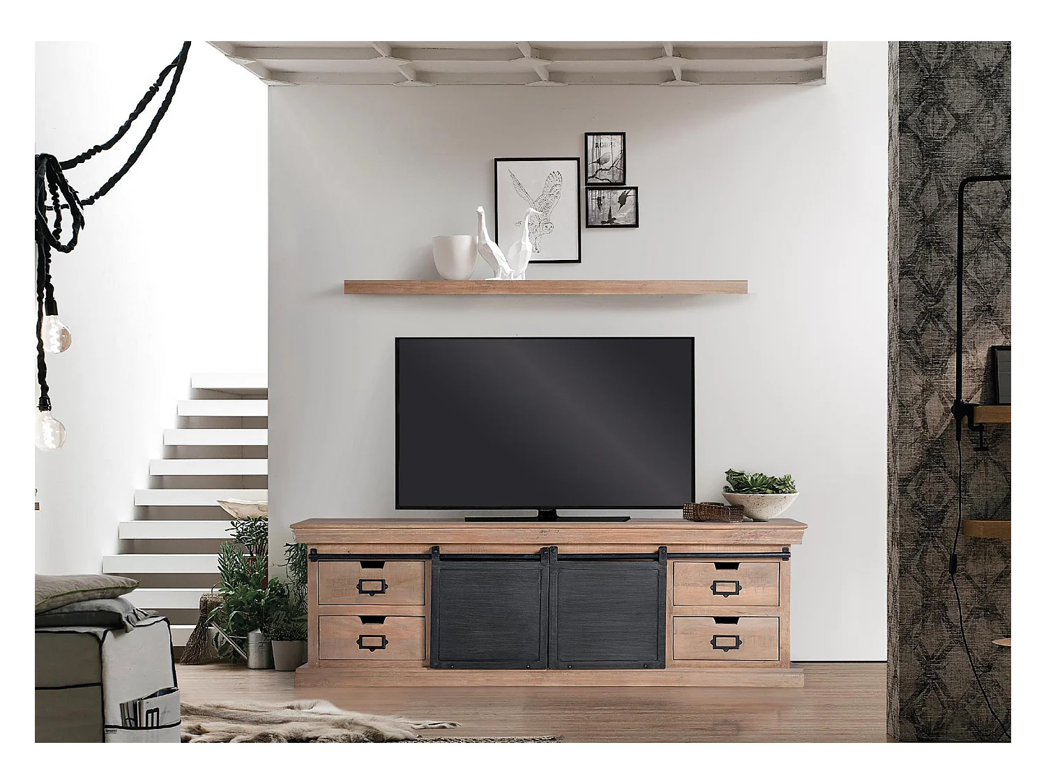 Meuble tv style industriel avec aluminium