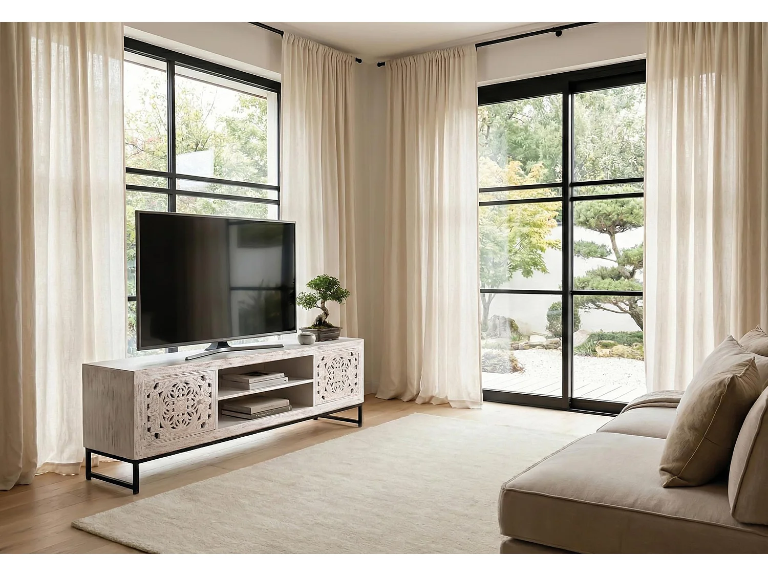 Meuble TV en bois de manguier 170 cm, style ethnique bohème sculpté - 55 x 170 x 40 cm