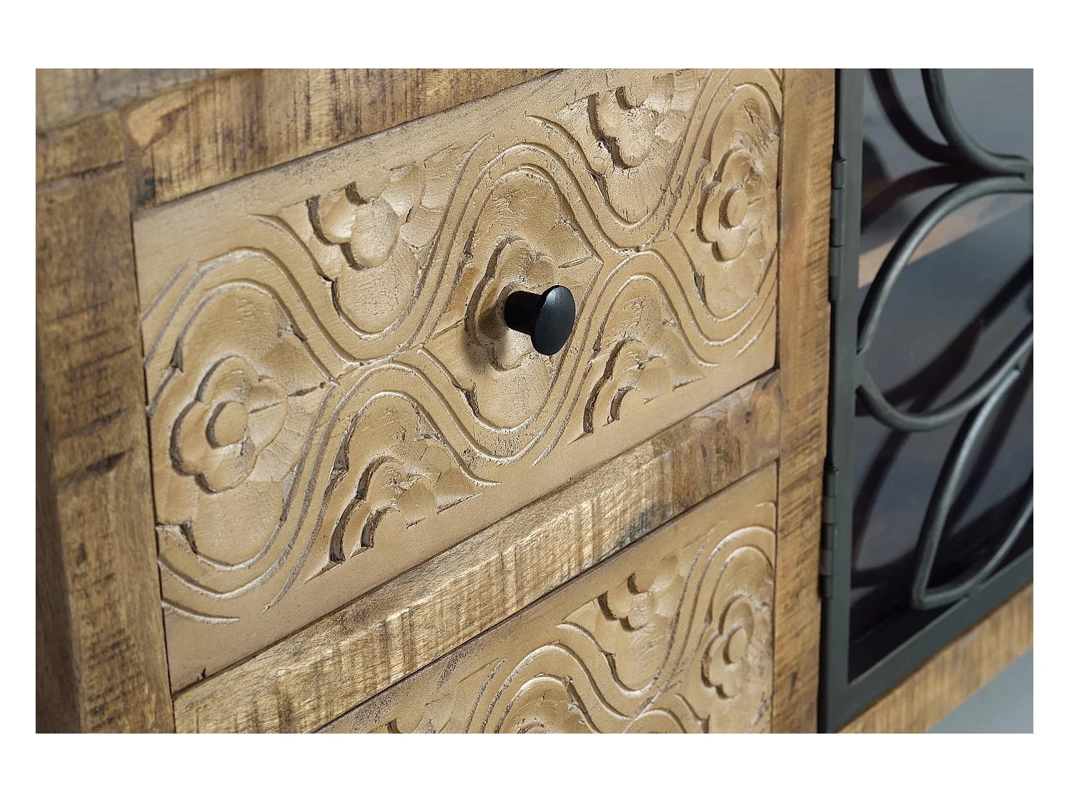 TV-Schrank aus gealtertem braunem Mangoholz und Metall