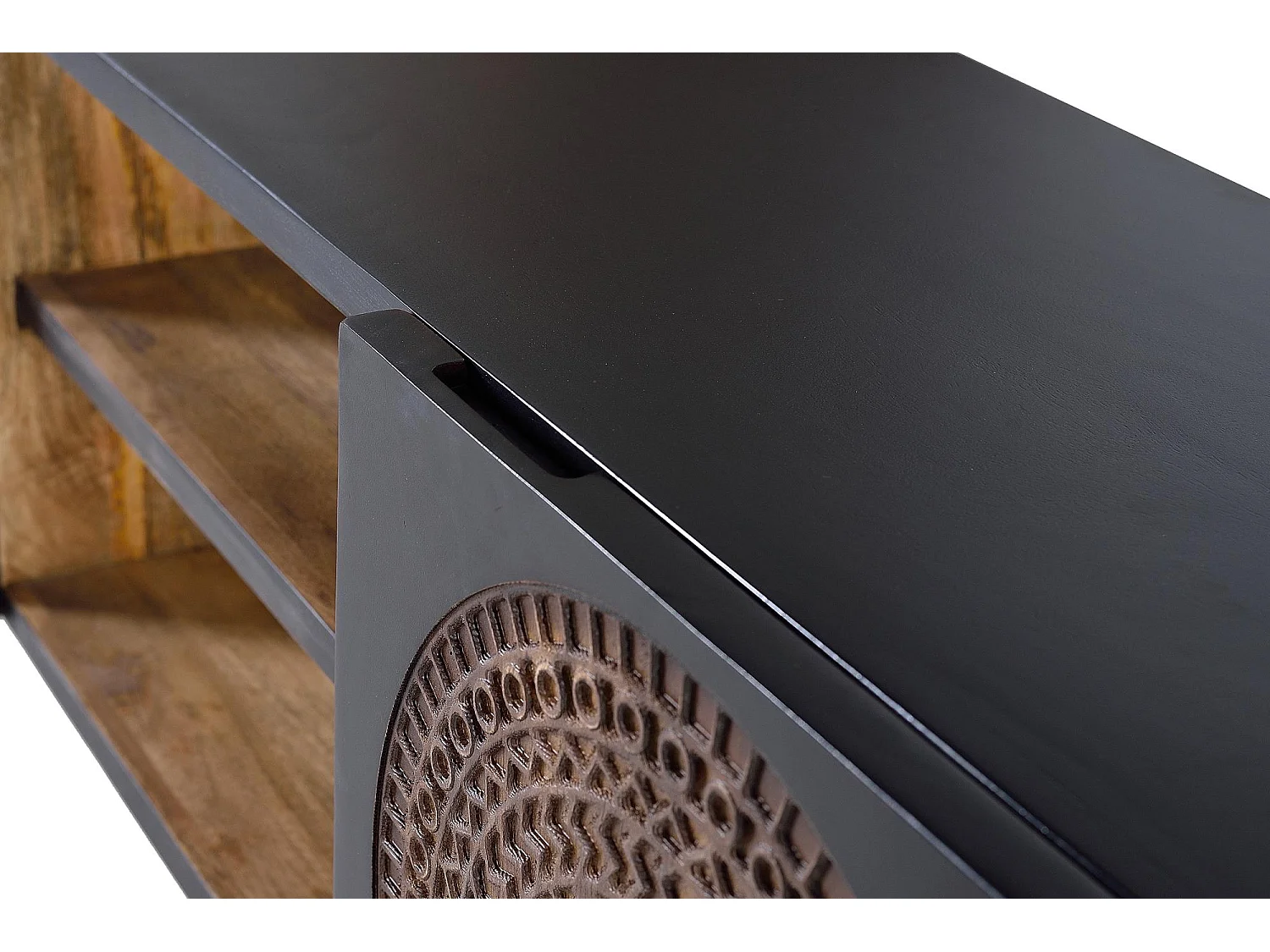 TV-meubel met houten handgrepen en metaal