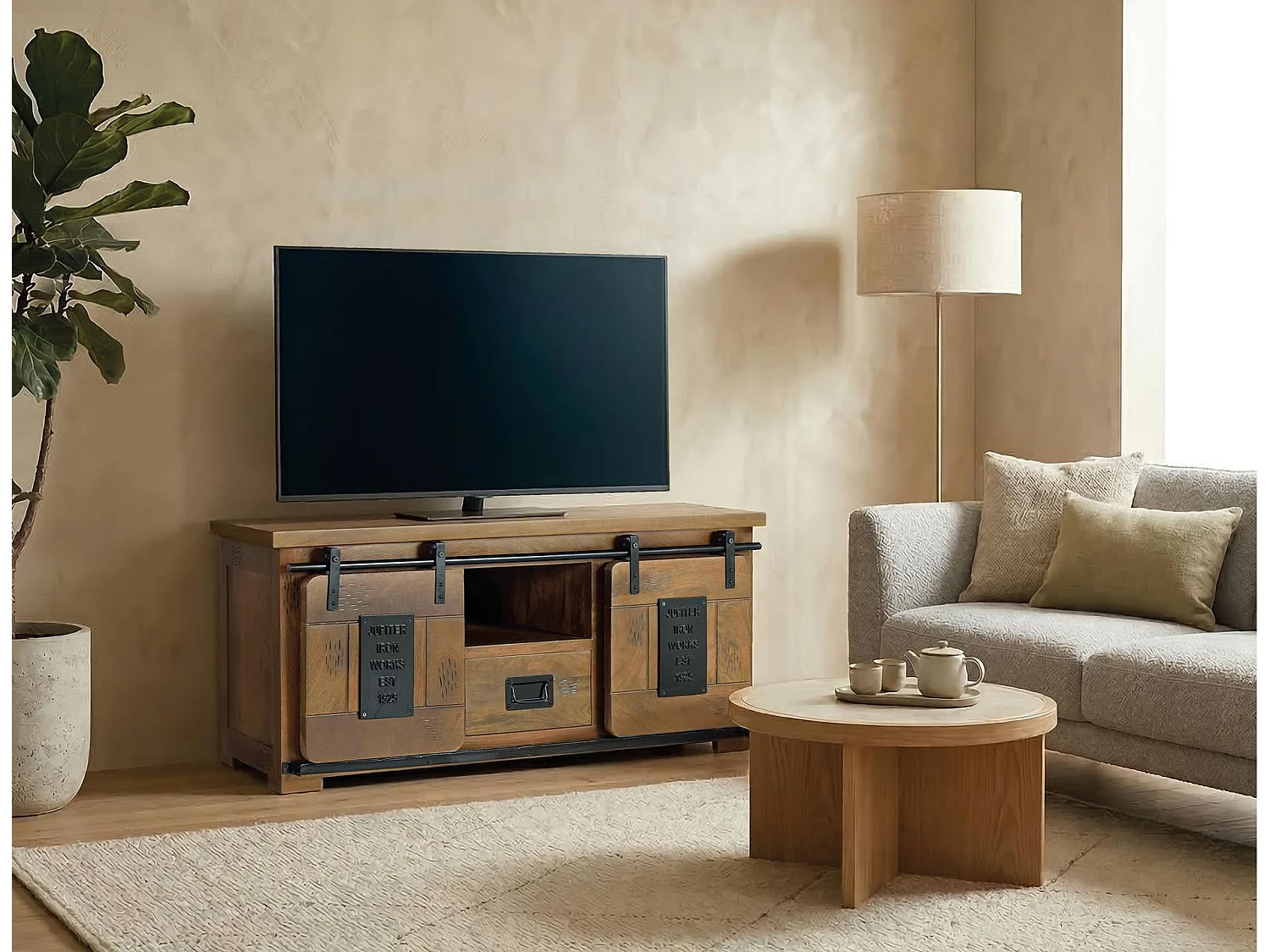 TV-Schrank aus Mangoholz und Metall