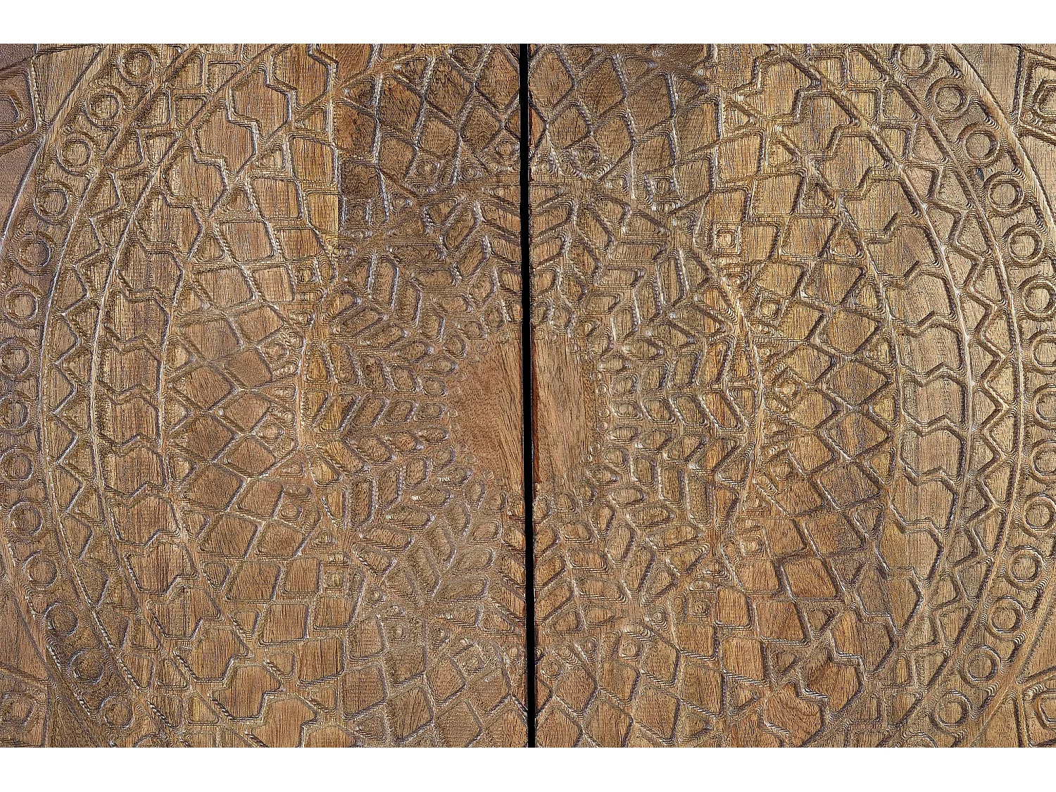 Armoire en bois manguier et métal doré