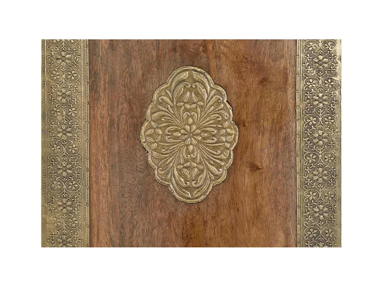 Dwudrzwiowa szafa ze złotymi detalami i płytkami