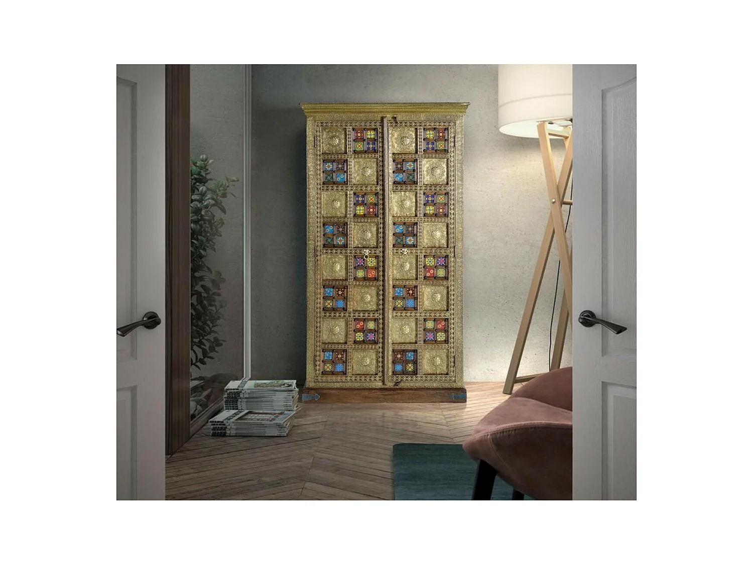 Dwudrzwiowa szafa ze złotymi detalami i płytkami