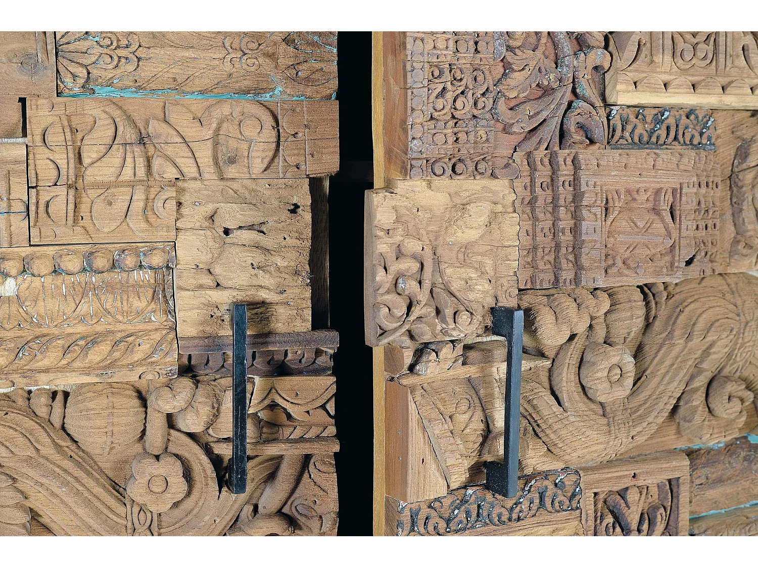 Armoire en bois de manguier, bois recyclé, style ethnique bohème sculpté, 90 cm - 180 x 90 x 50 cm