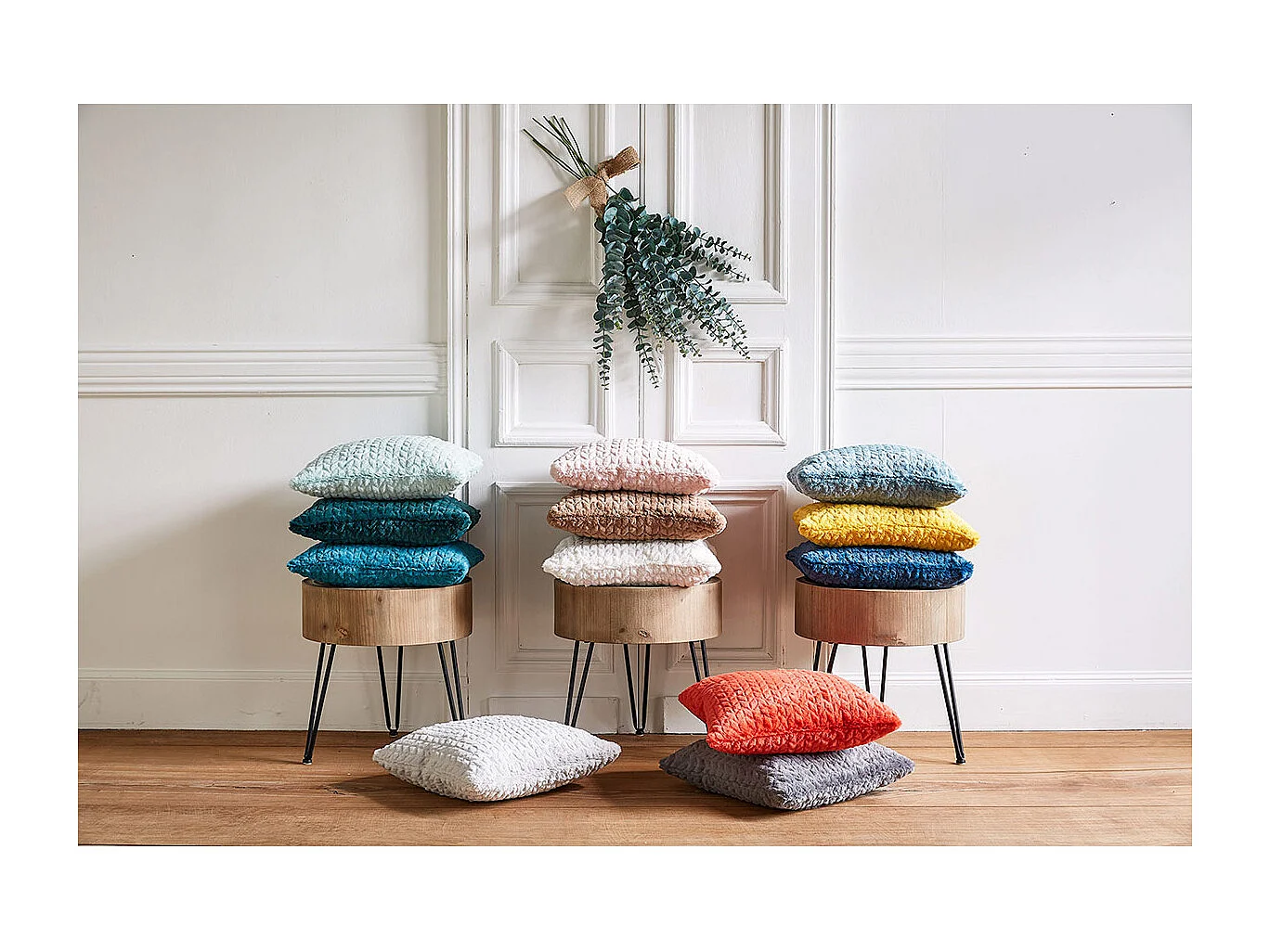 Coussin bleu nuit chevron 40x40 cm