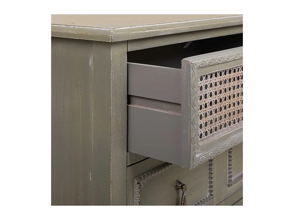 Comodino in legno con 3 cassetti, dimensioni 65x36x70 cm.