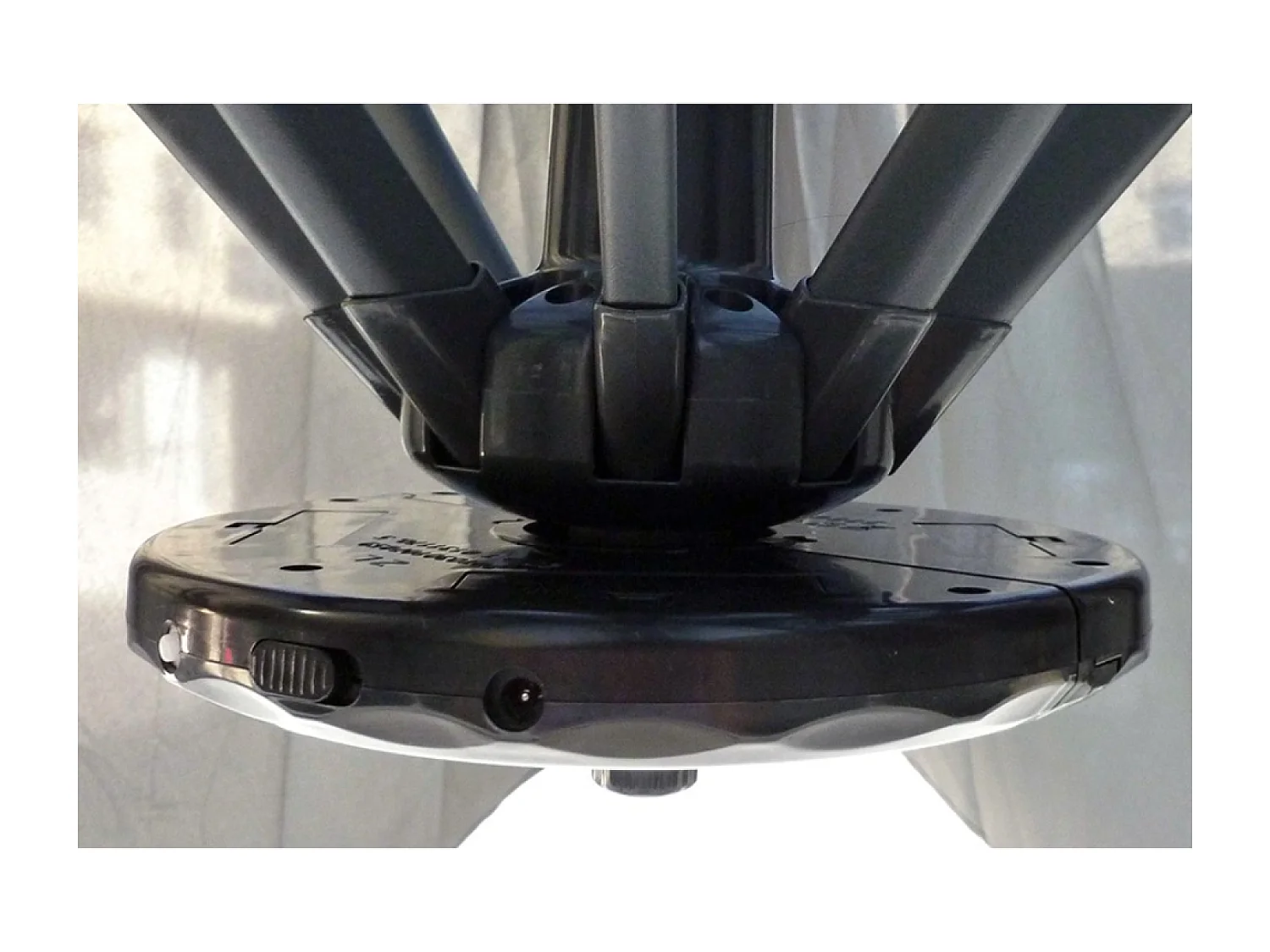 LED Zweefparasol Vierkant 3x3m Grijs SOLENZARA