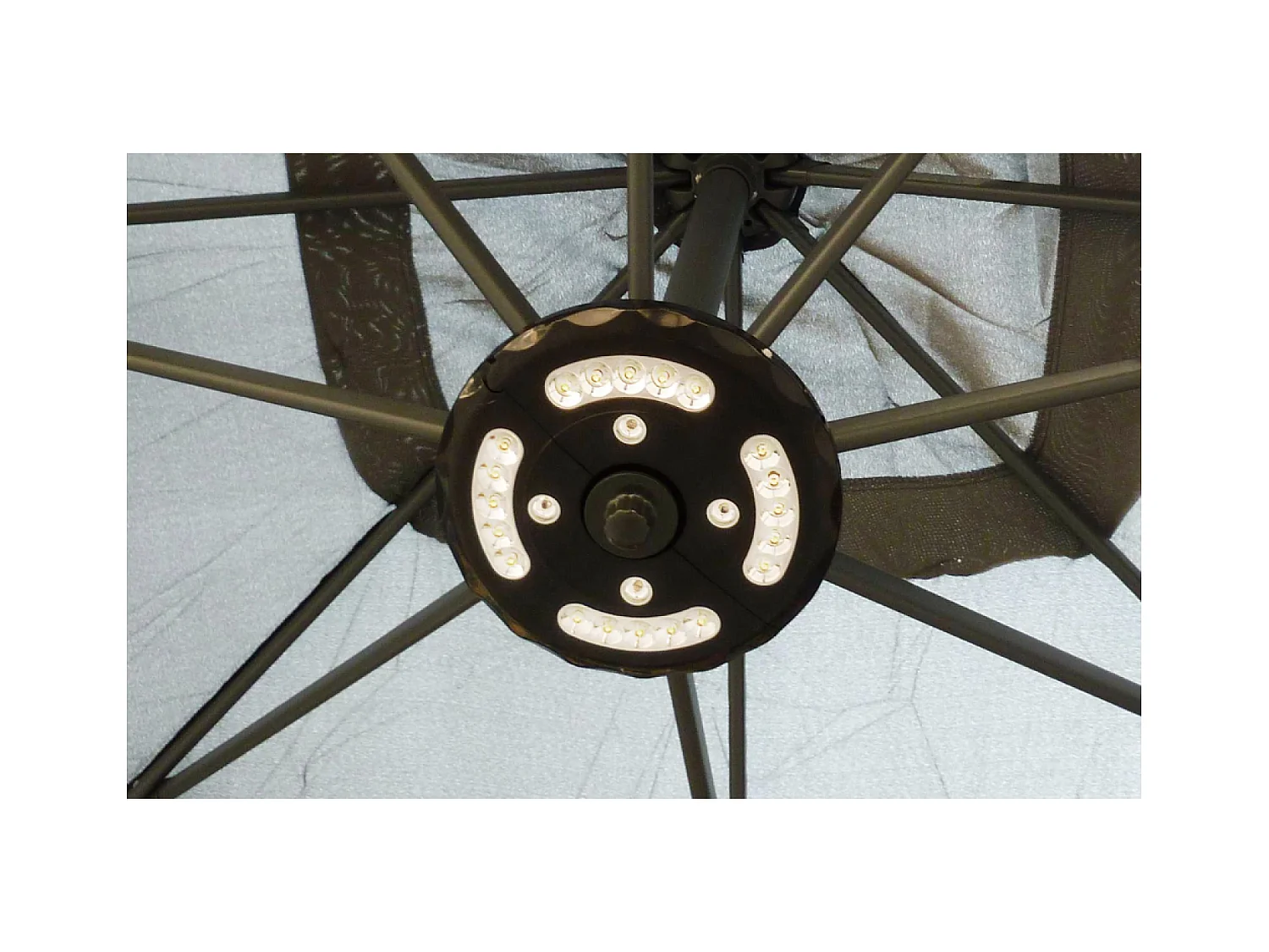 LED-Cantilever-Sonnenschirm 3x3m eckig in Creme SOLENZARA