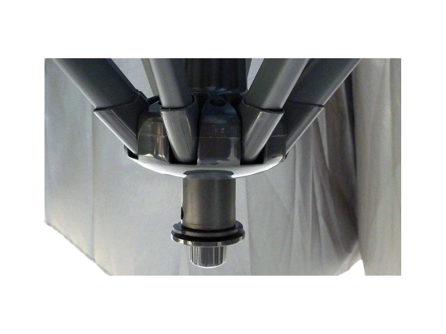 LED-Cantilever-Sonnenschirm 3x3m eckig in Creme SOLENZARA