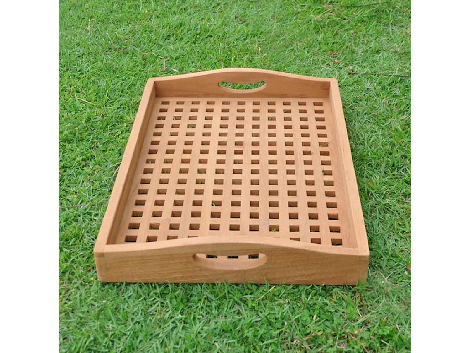 Rechthoekig dienblad van teak BAWA met brede randen en handvatten - Eigentijdse stijl