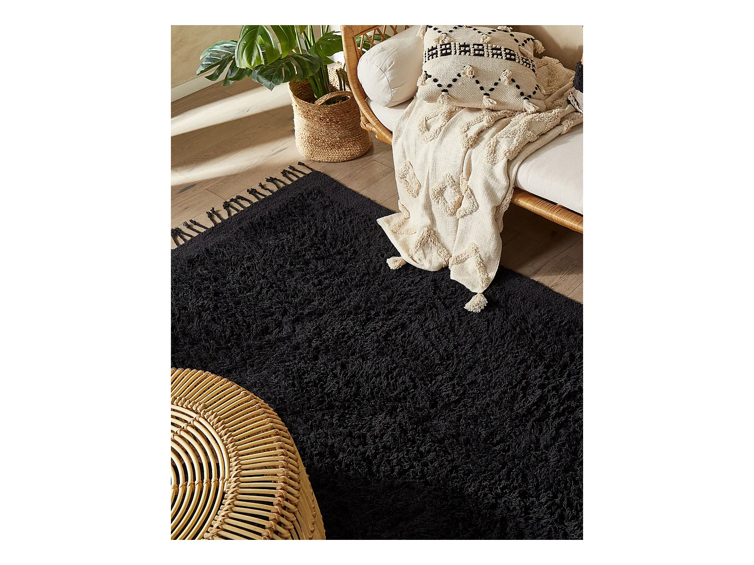 Vloerkleed katoen zwart 140 x 200 cm BITLIS