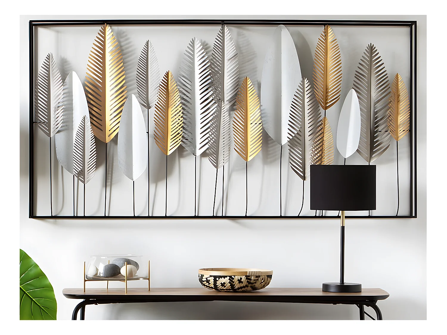 Déco murale Feuilles en métal noire et doré 134 x 68 cm