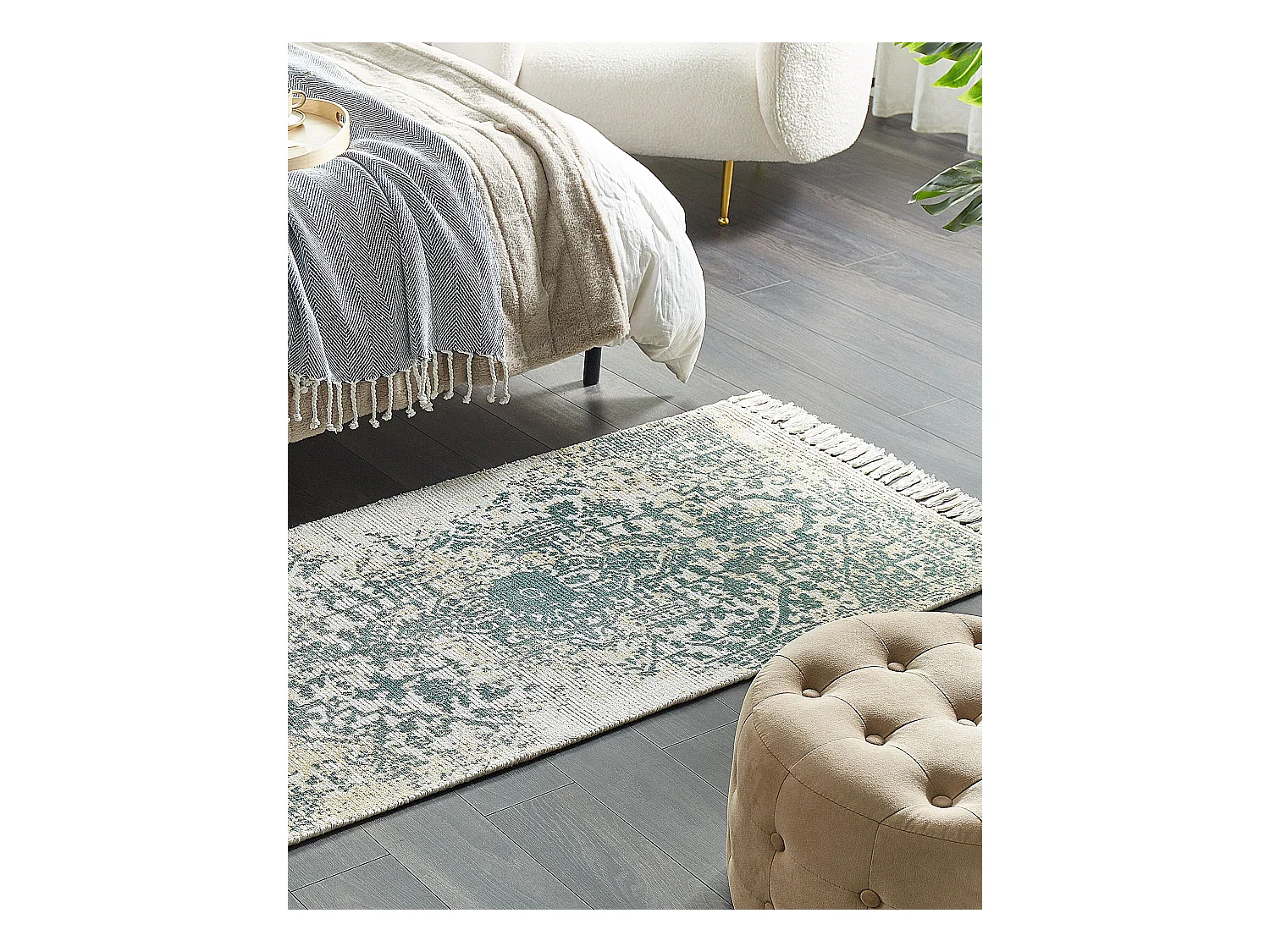 Vloerkleed viscose beige/groen 80 x 150 cm BOYALI