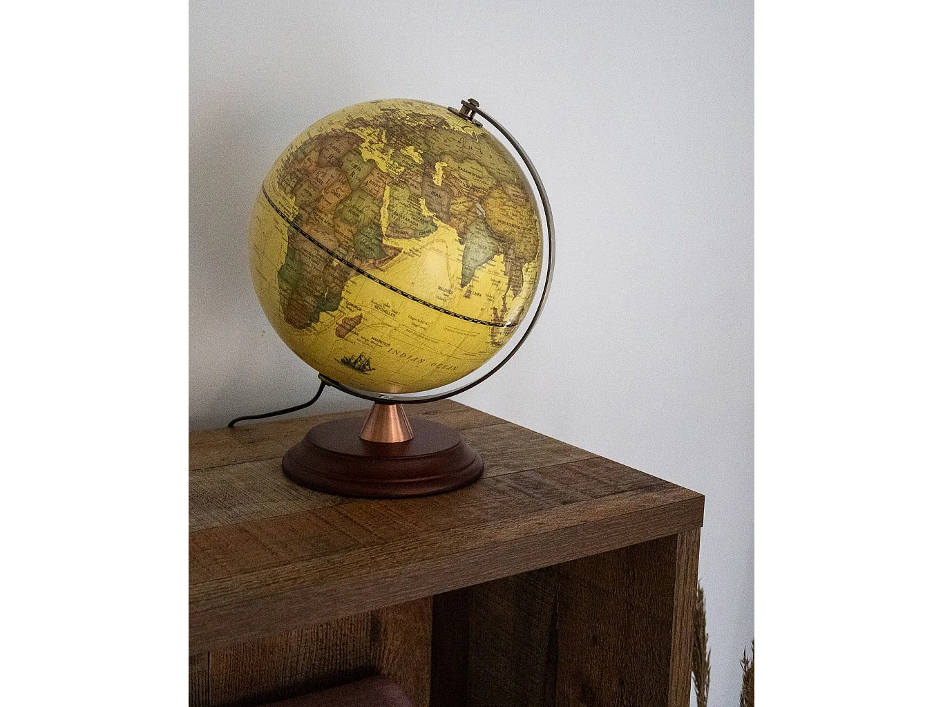 Globe LED VESPUCCI Jaune 30 cm