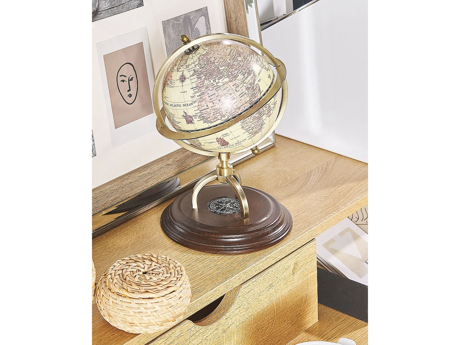 Globus PIZARRO Beżowy 25 cm