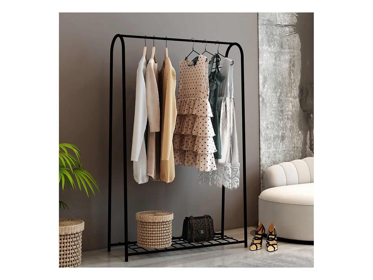 Portant à vêtements Hvorslev avec surface de stockage noir [en.casa]