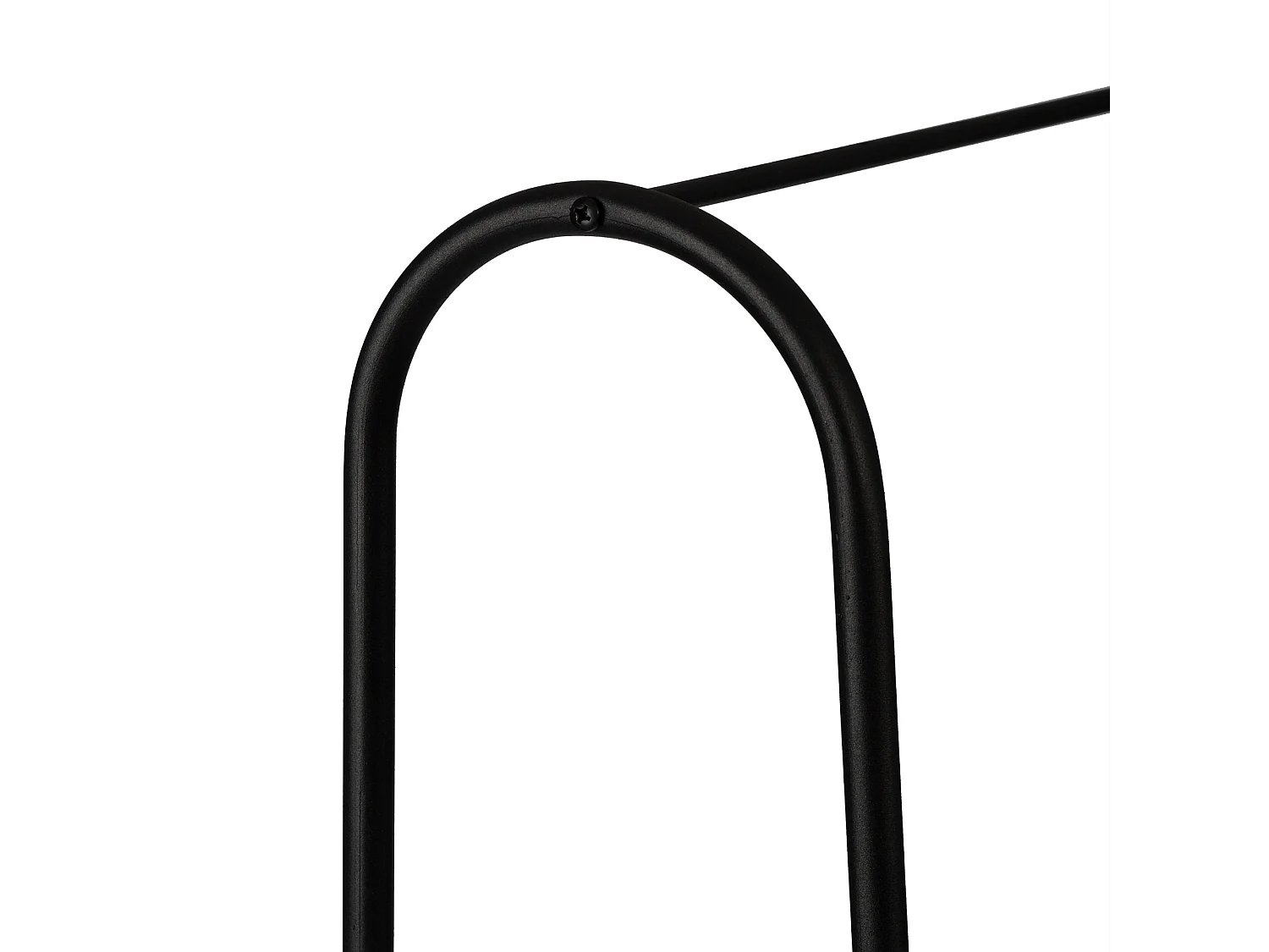 Portant à vêtements Hvorslev avec surface de stockage noir [en.casa]