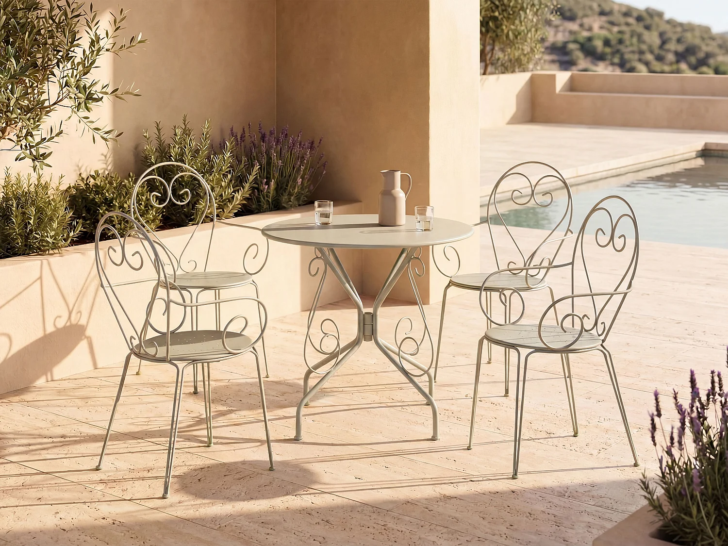 Garten-Essgruppe: Tisch + 4 stapelbare Sessel - Metall in Eisenoptik - Beige - GUERMANTES von MYLIA