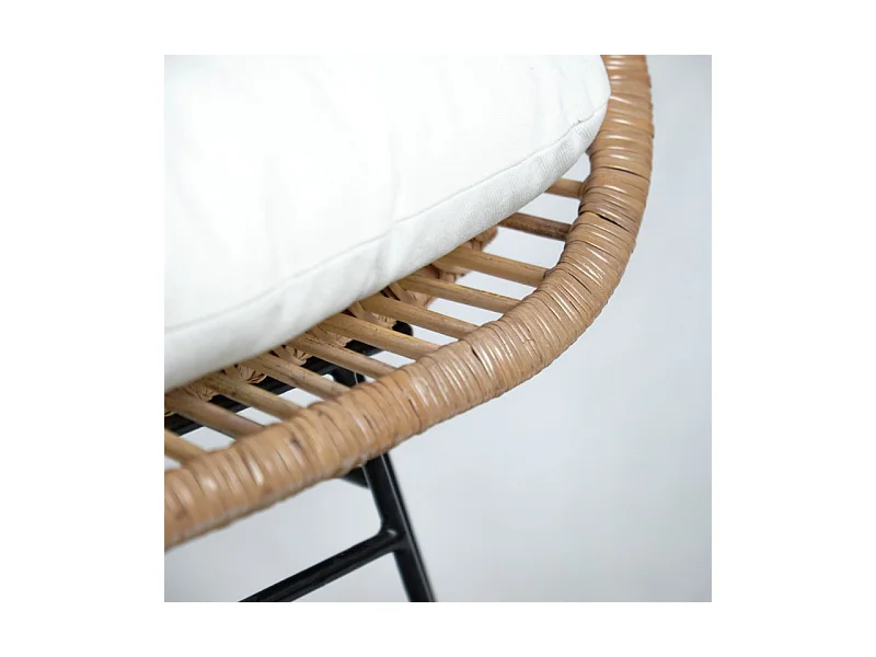 Lot de 2 fauteuils en rotin avec coussin et pieds métal noir - IBIZA