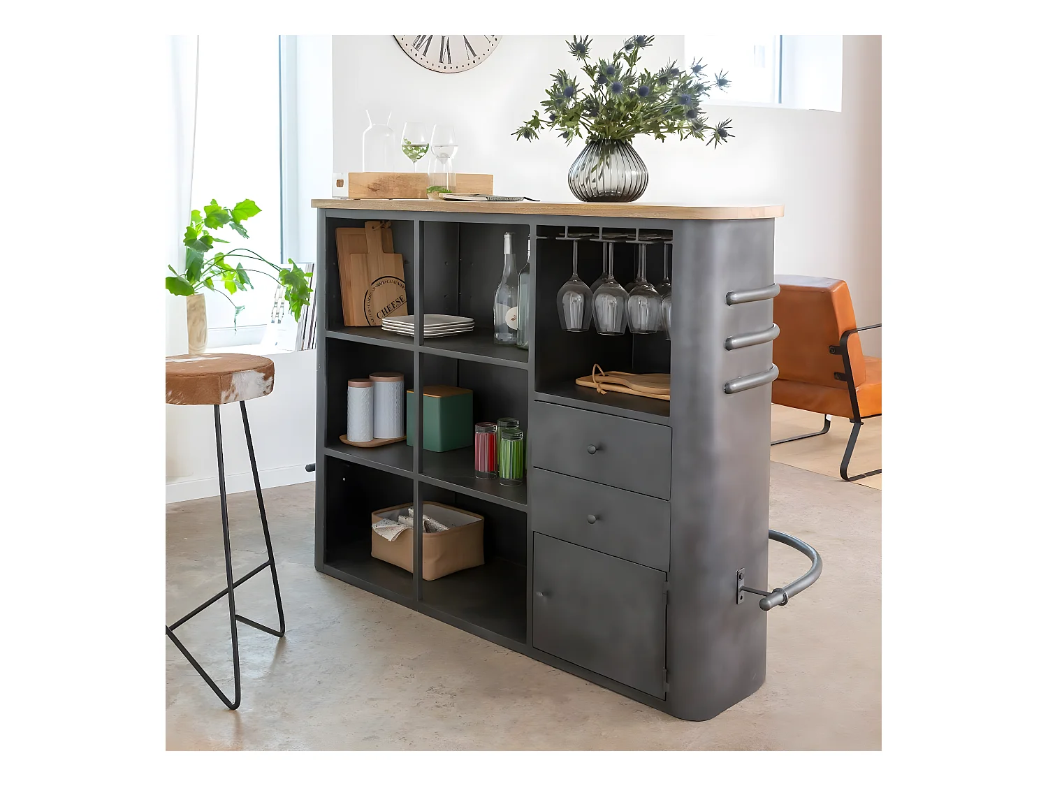 Meuble bar en métal Locker