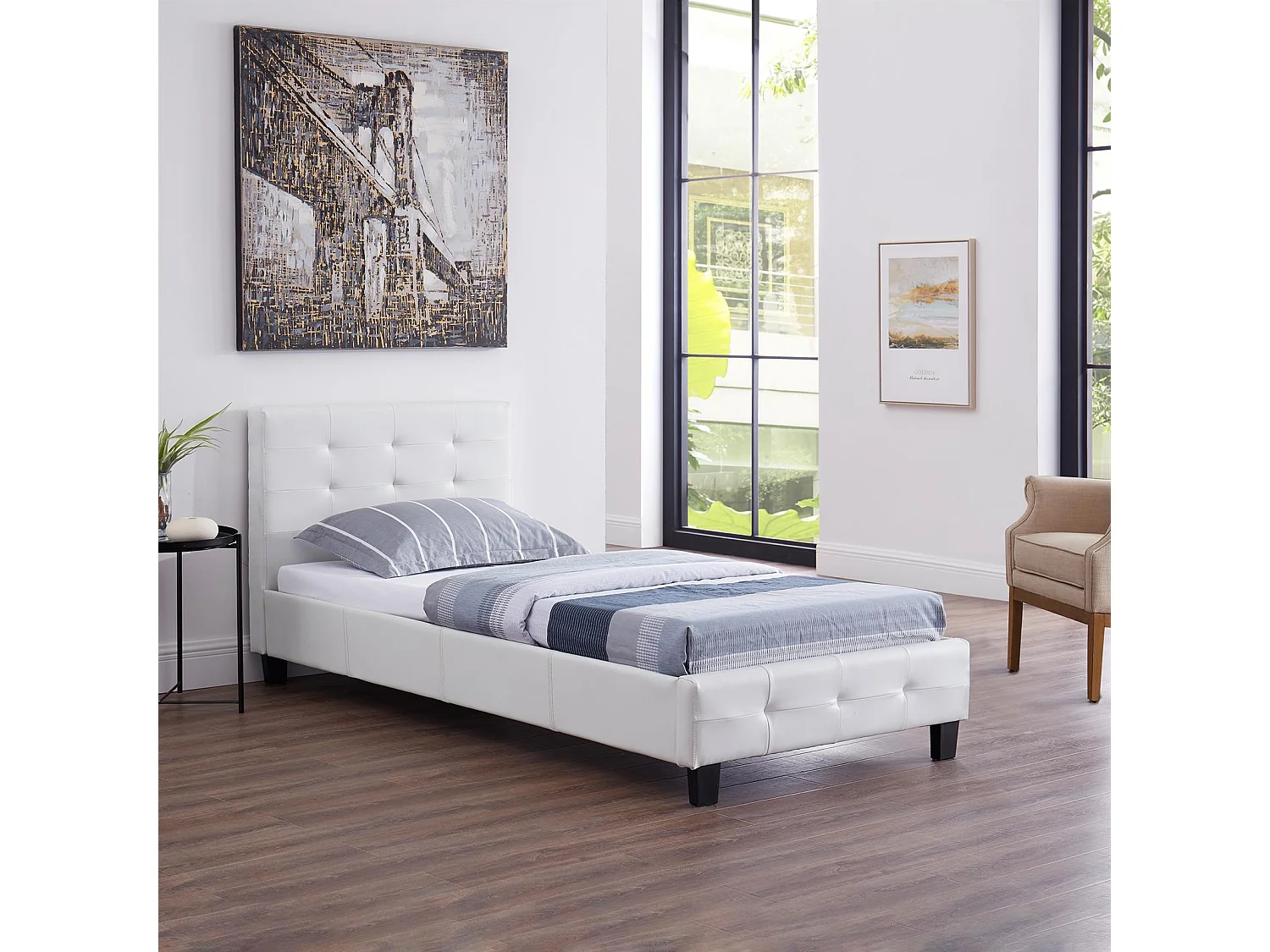 Lit simple pour adulte ou enfant REVE avec sommier 90x190 cm 1 place/1 personne, tête et pied de lit capitonnés en synthétique blanc