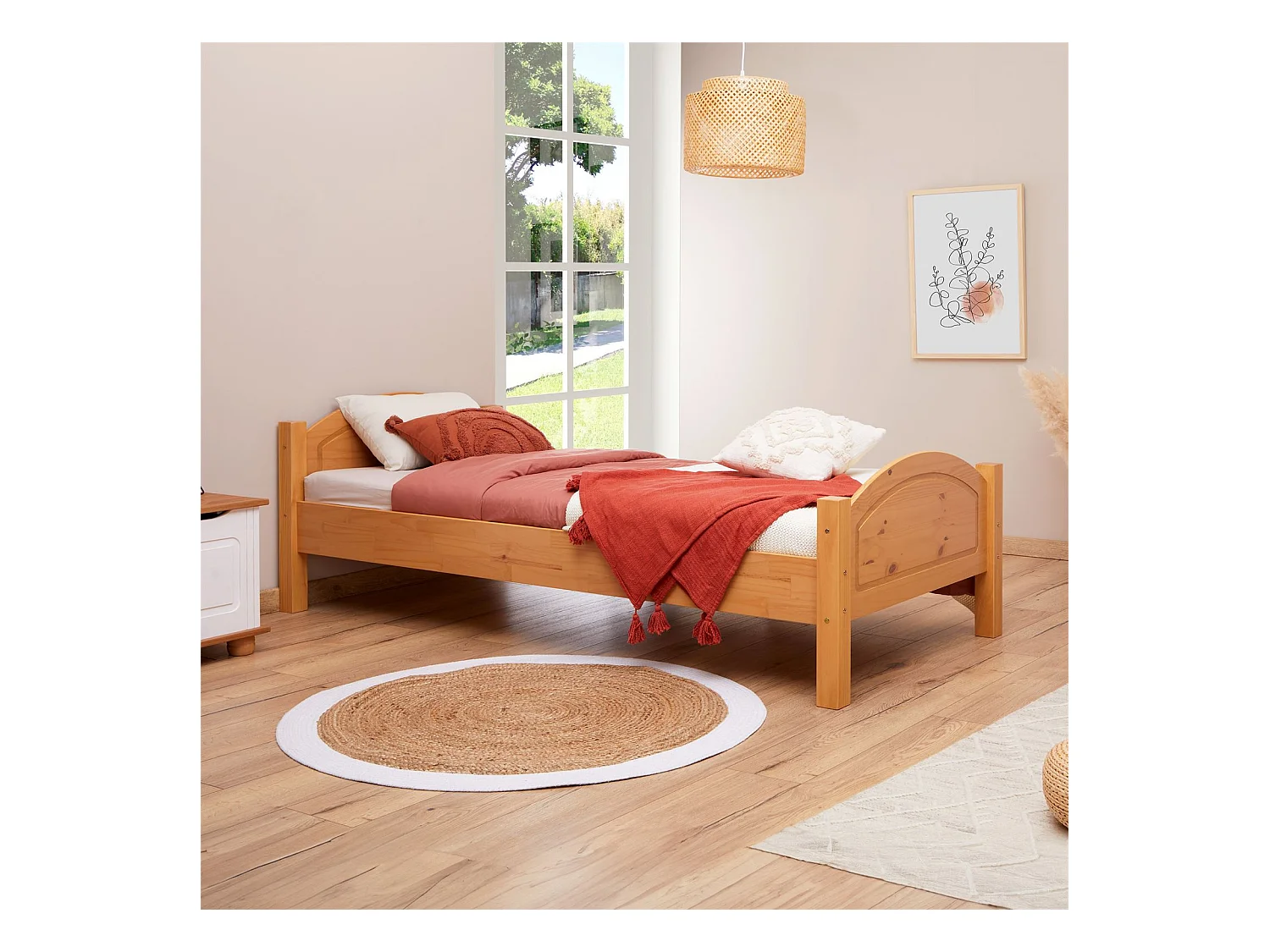 Lit simple FLIMS 90 x 200 cm lit pour enfant en pin massif lasuré couleur hêtre, avec tête et pied de lit arrondi
