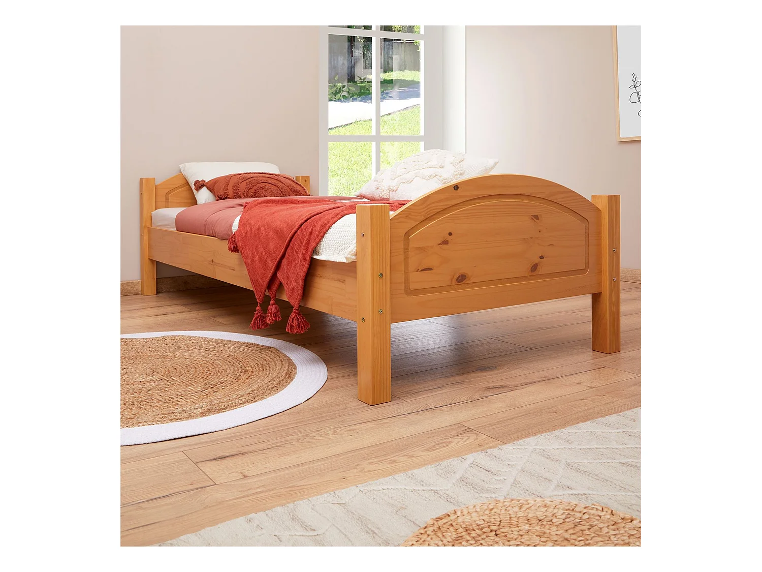 Lit simple FLIMS 90 x 200 cm lit pour enfant en pin massif lasuré couleur hêtre, avec tête et pied de lit arrondi