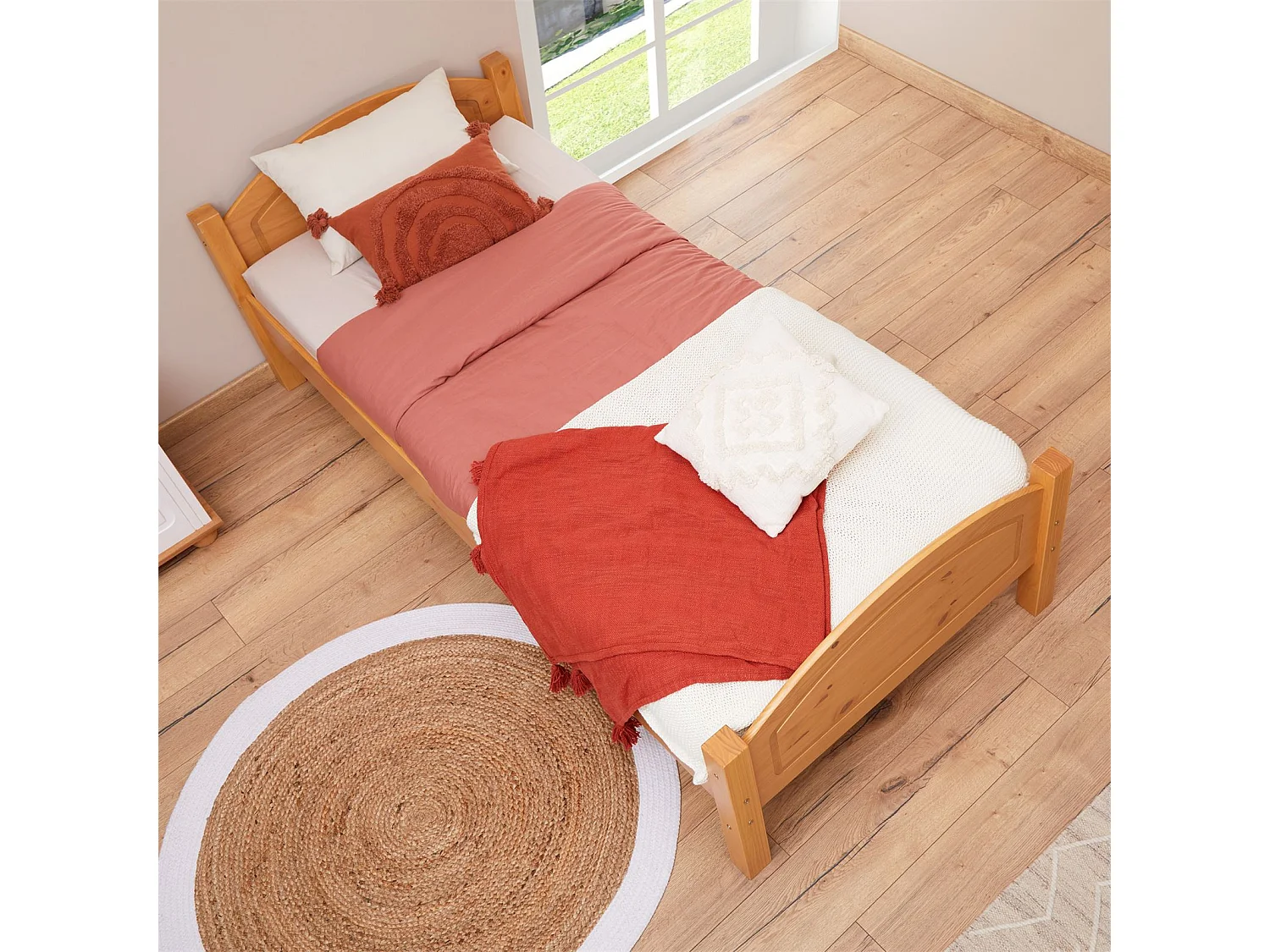 Lit simple FLIMS 90 x 200 cm lit pour enfant en pin massif lasuré couleur hêtre, avec tête et pied de lit arrondi