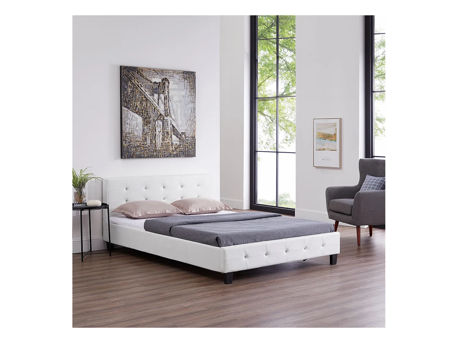 Lit double pour adulte JOSY avec sommier 140x190 cm 2 places, tête et pied de lit capitonnés avec strass, en synthétique blanc