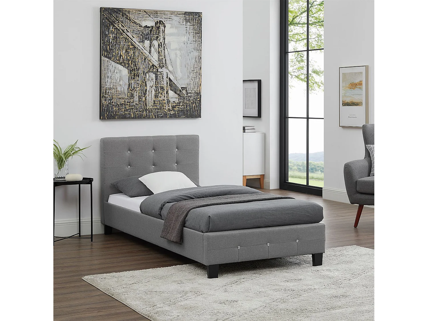 Lit simple pour adulte ou enfant TICO avec sommier 90x190 cm 1 place, tête et pied de lit capitonnés avec strass, en tissu gris