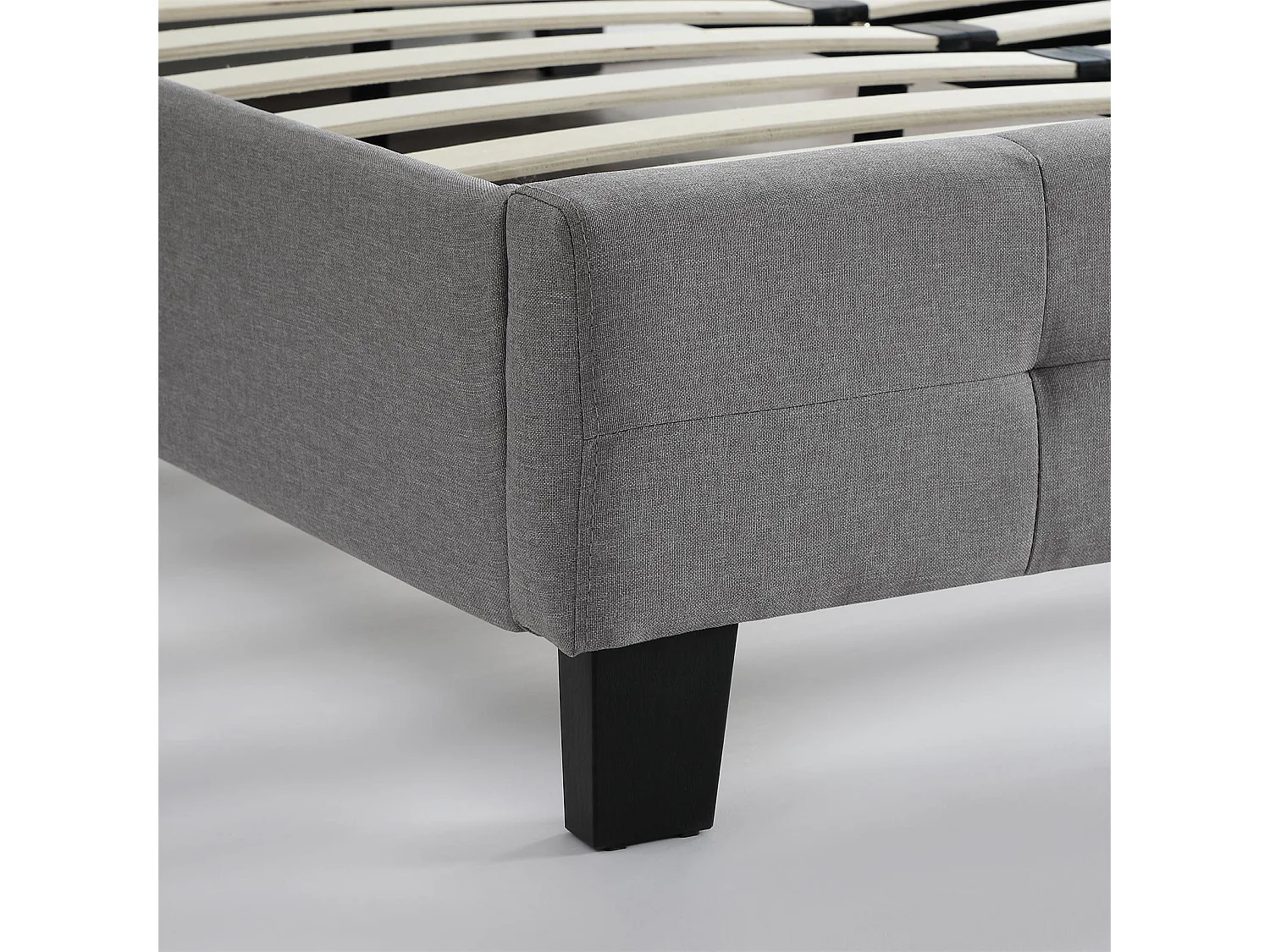 Lit simple pour adulte MARLON avec sommier 120x190 cm 1 place et demi / 1 personne, tête et pied de lit capitonnés, en tissu gris