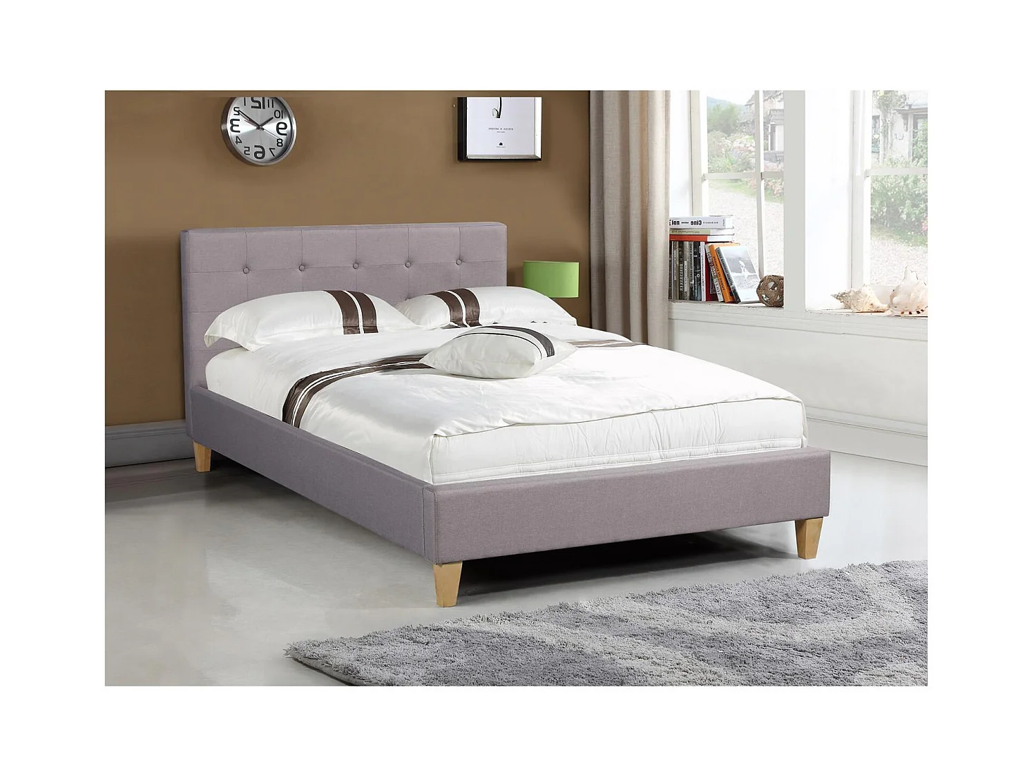 Lit simple pour adulte LILLE 120x190 cm 1 place et demi / 1 personne, avec sommier et pieds en bois, tissu capitonné gris