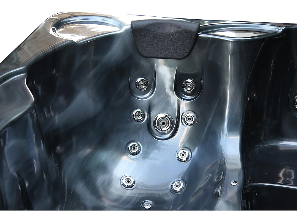 Spa "Cuba" 6 plaatsen met Balboa-systeem en geïntegreerde Bluetooth