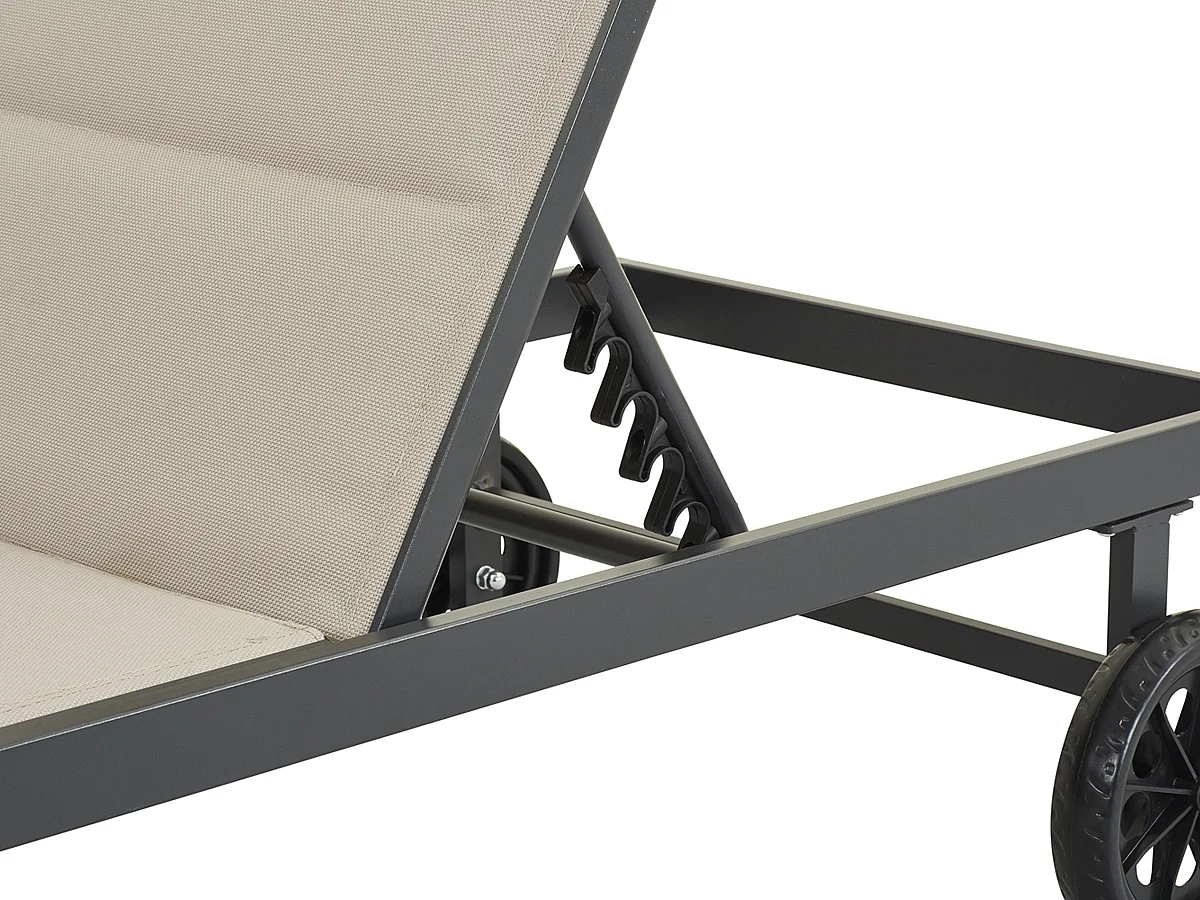 Gewatteerde Textilene Ligstoel "Bella" - Phoenix - Taupe, meervoudig verstelbare rugleuning en wielen voor optimaal comfort